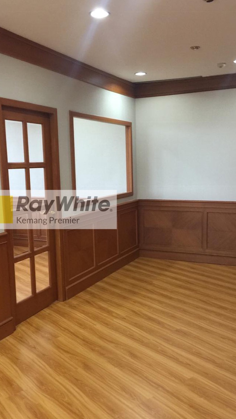 sewa ruang kantor full furnish di menara sudirman jakarta selatan