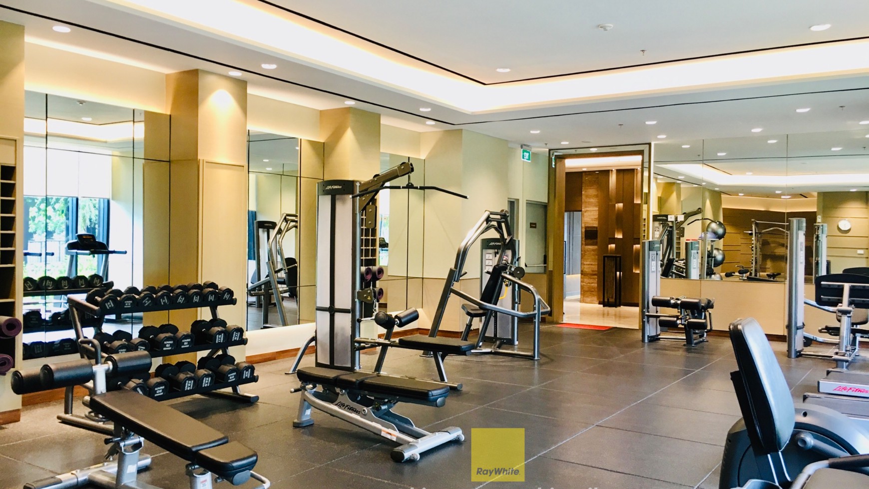 APARTEMEN SOUTHGATE RESIDENCE TOWER ELEGANCE