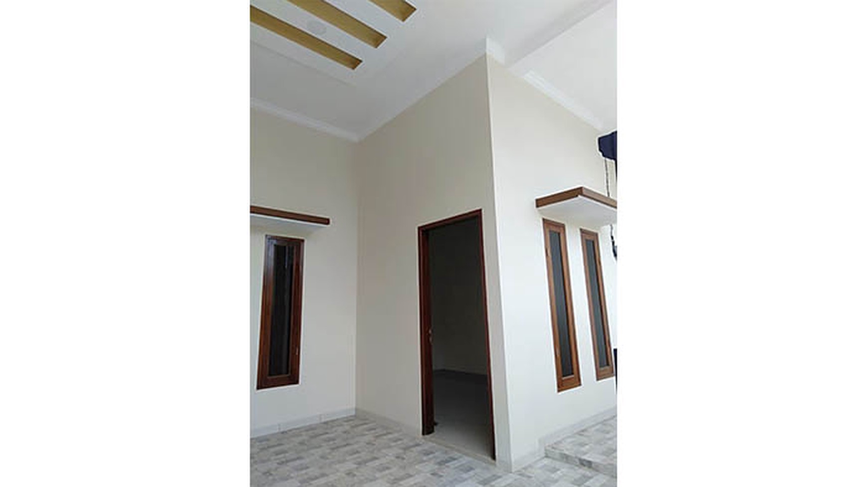 Rumah Perum Poris Indah, Cipondoh, Tangerang Luas 6x10m2