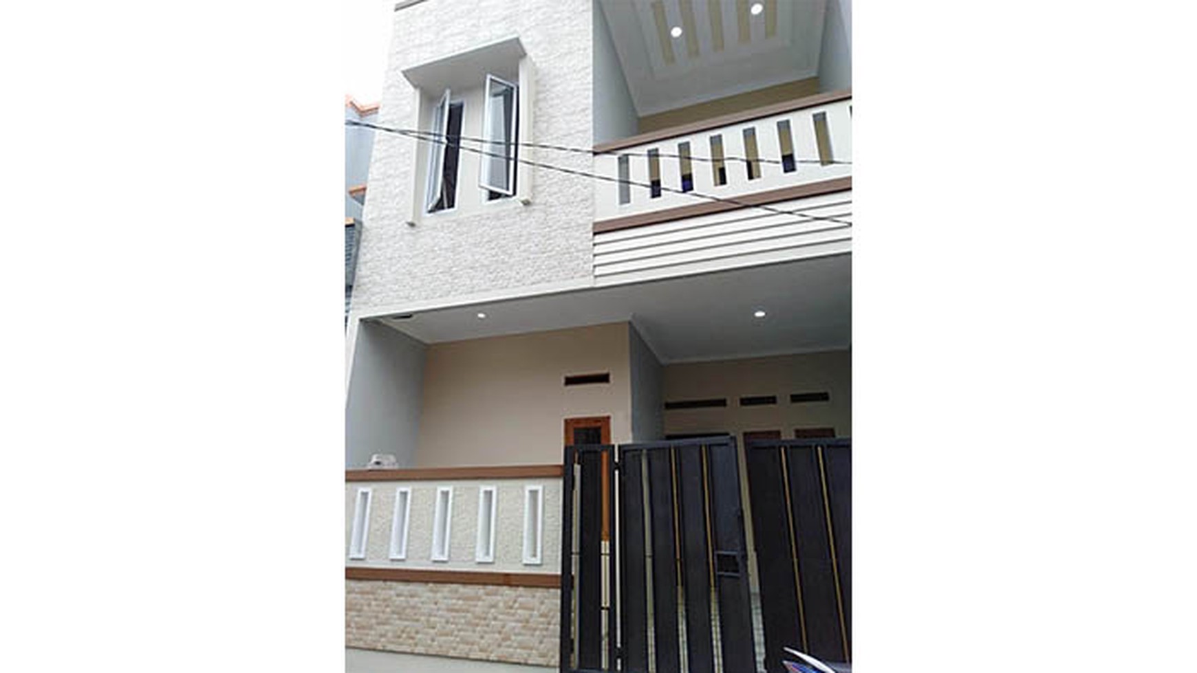 Rumah Perum Poris Indah, Cipondoh, Tangerang Luas 6x10m2