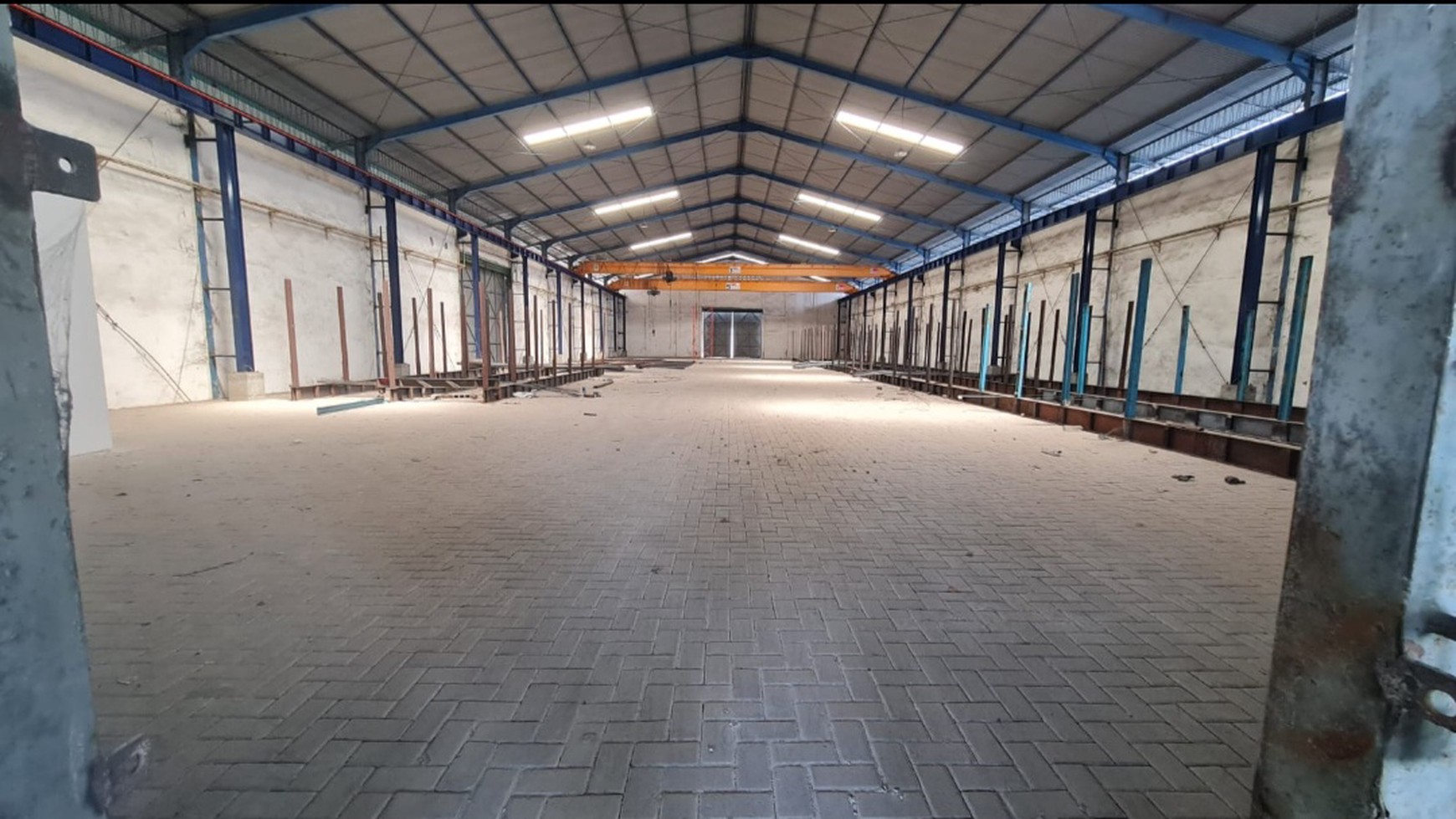 Dijual 3500 m2 Gudang Margomulyo Permai Surabaya STRATEGIS lokasi