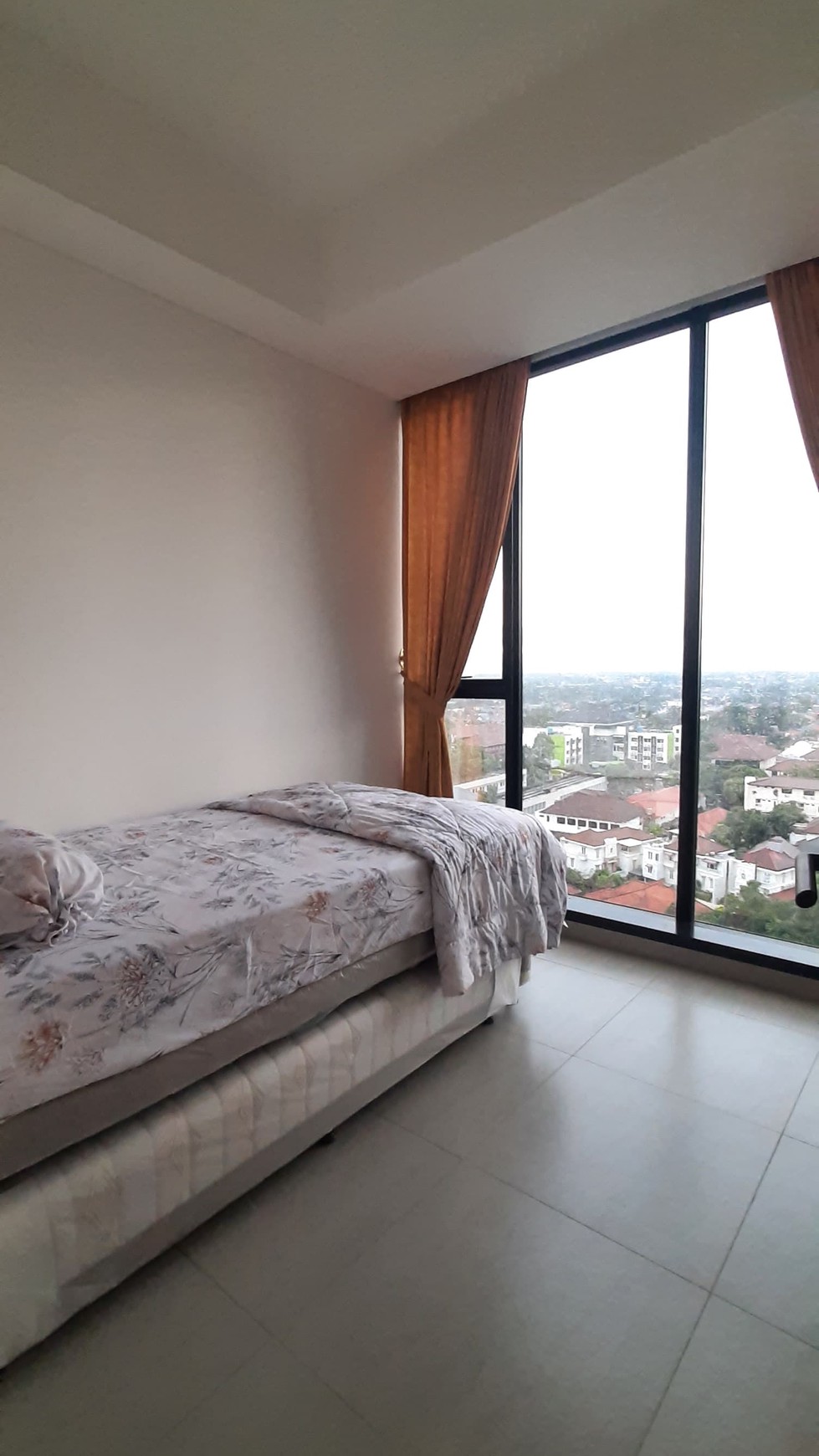 Apartemen Baru (Fatmawati City Center), Furnished Dengan 2 View.