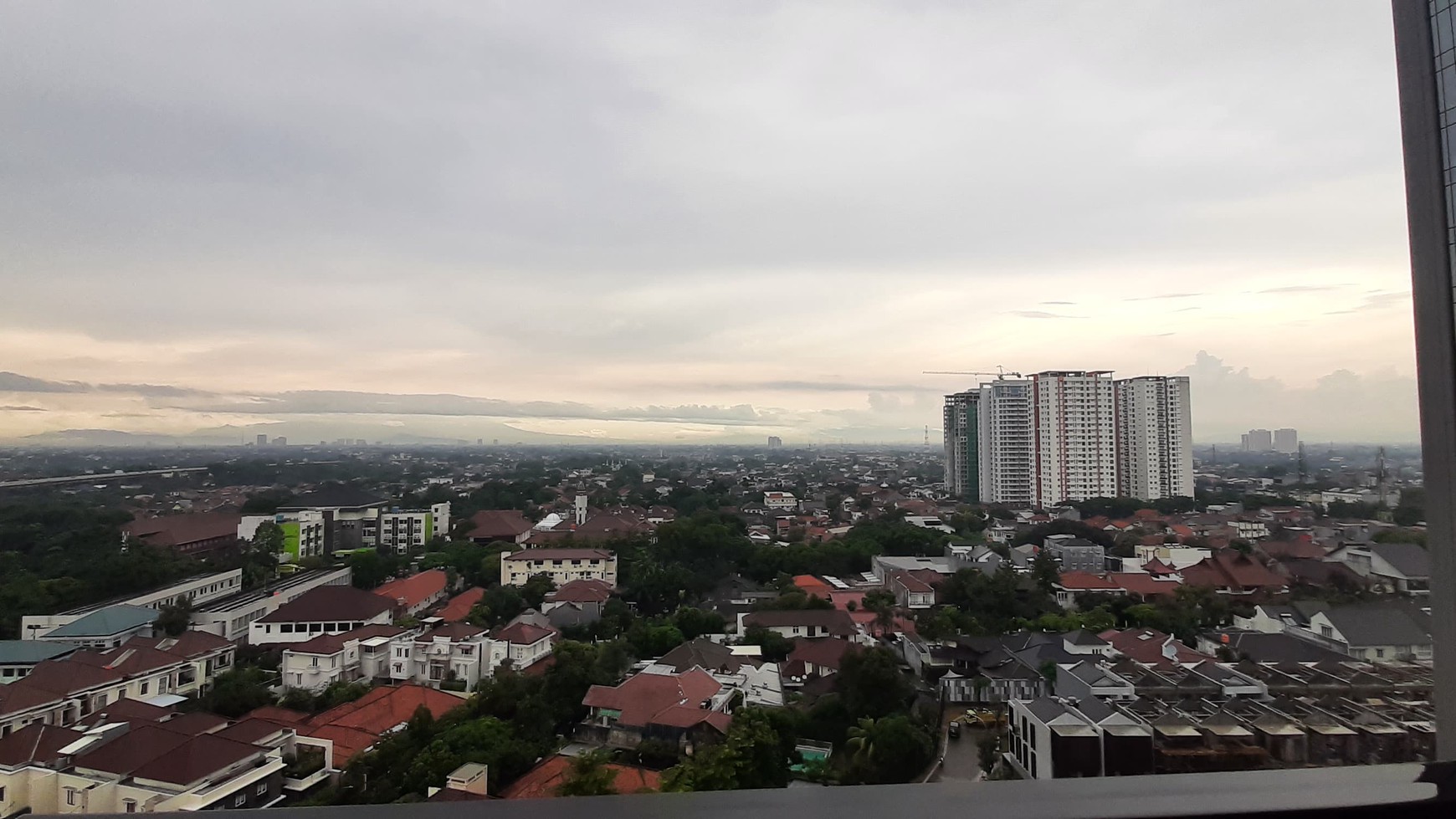 Apartemen Baru (Fatmawati City Center), Furnished Dengan 2 View.
