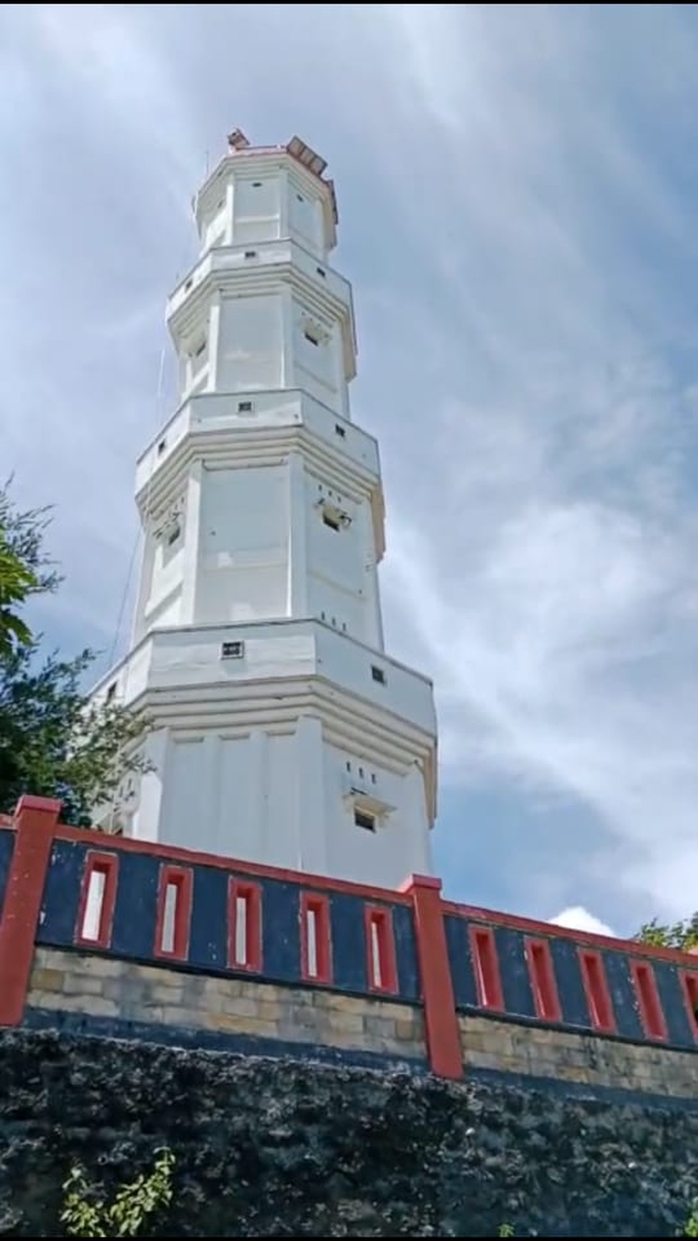 Tanah Eksklusif  5173 Meter Persegi Dekat Wisata Pantai Baron Gunung Kidul 