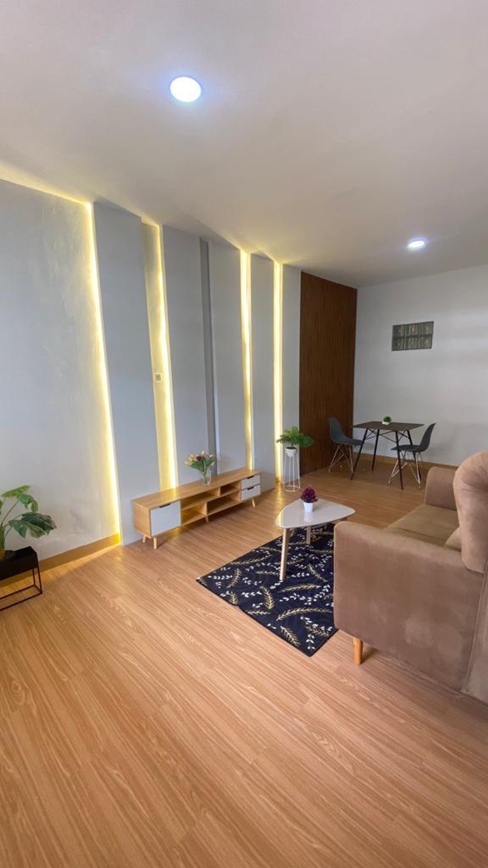 Rumah Cantik Siap Huni di Griya Loka BSD