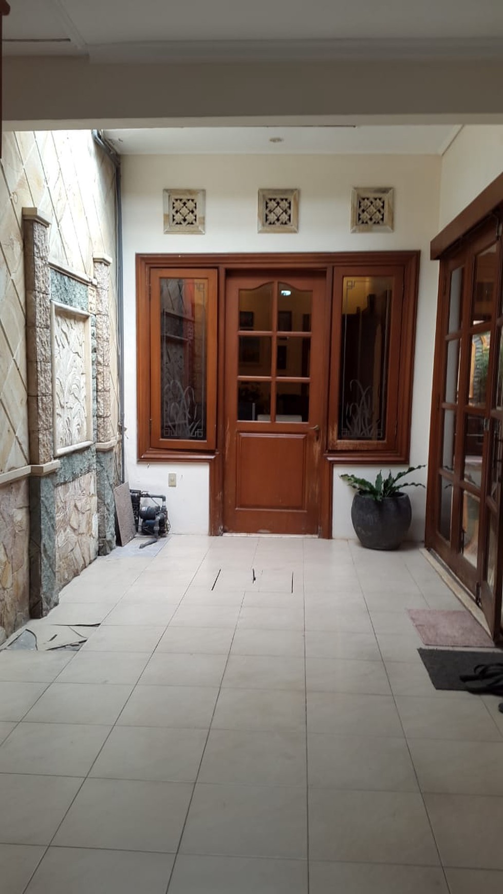 785. Dijual Rumah Manyar Kartika Surabaya