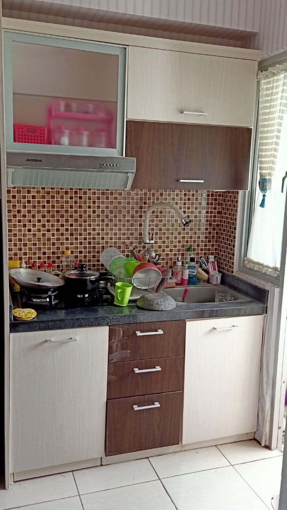 784. Dijual Murah Apartemen Yale Educity