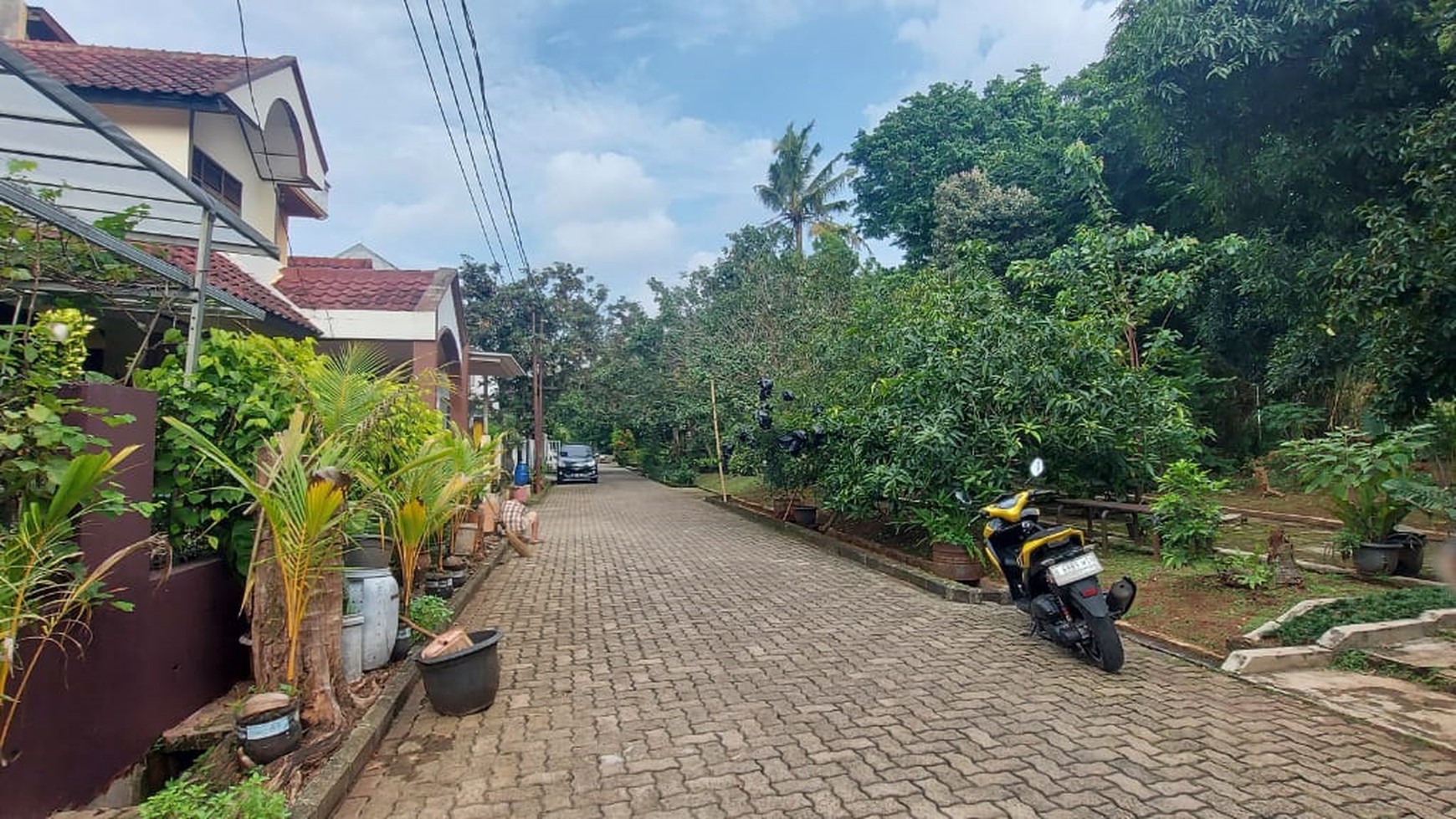 Rumah Hook Lokasi Strategis dan Lingkungan Asri @Ciputat