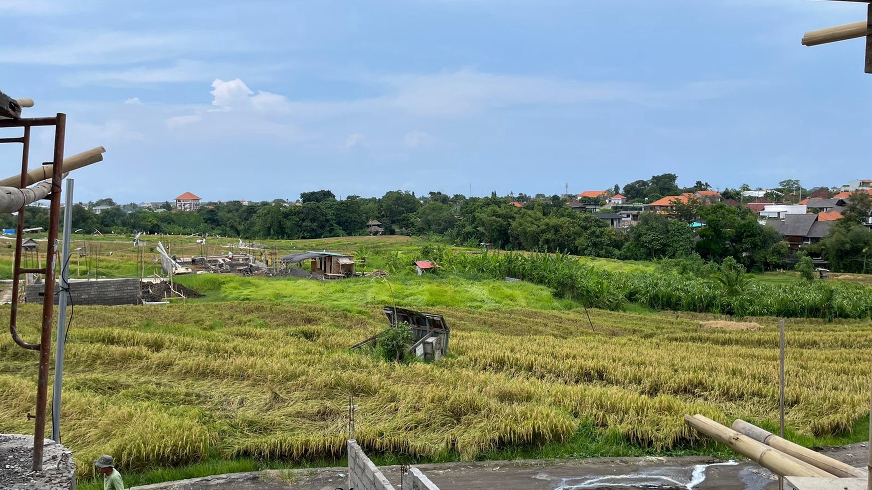 3 bedroom villa with rice field views