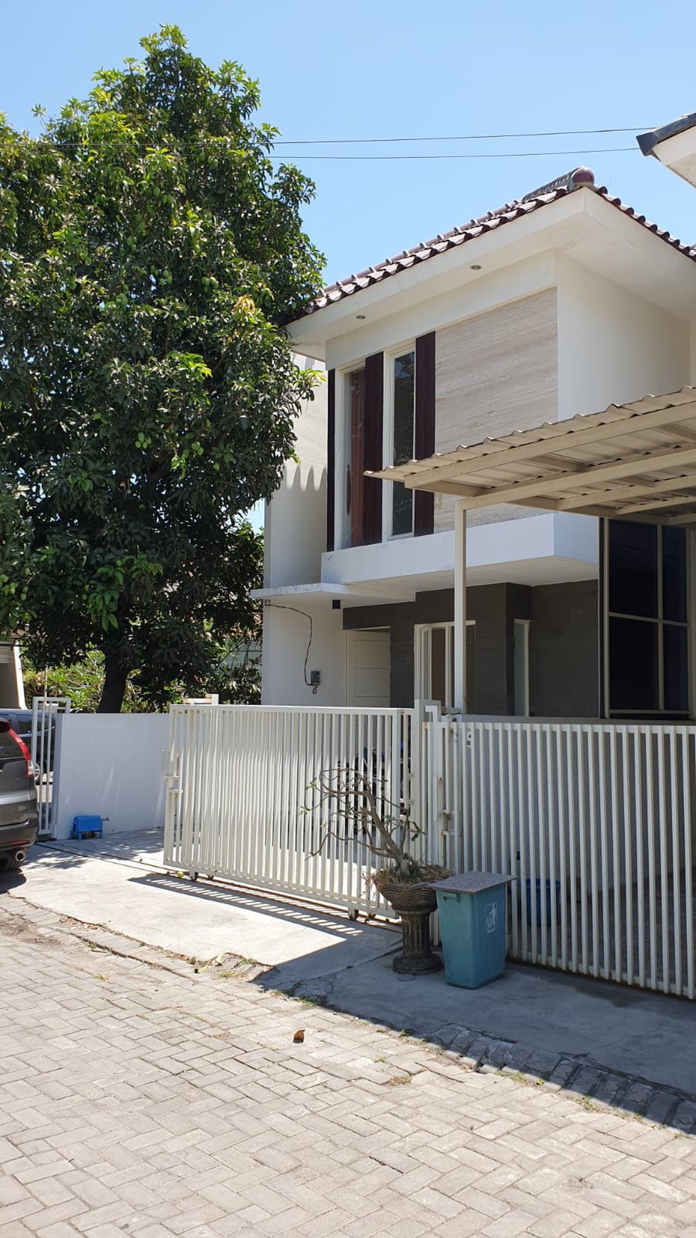 Dijual Rumah Baru Rungkut Asri Tengah - New Modern 2 Lantai Surabaya Timur Dekat TRANS Mart Rungkut