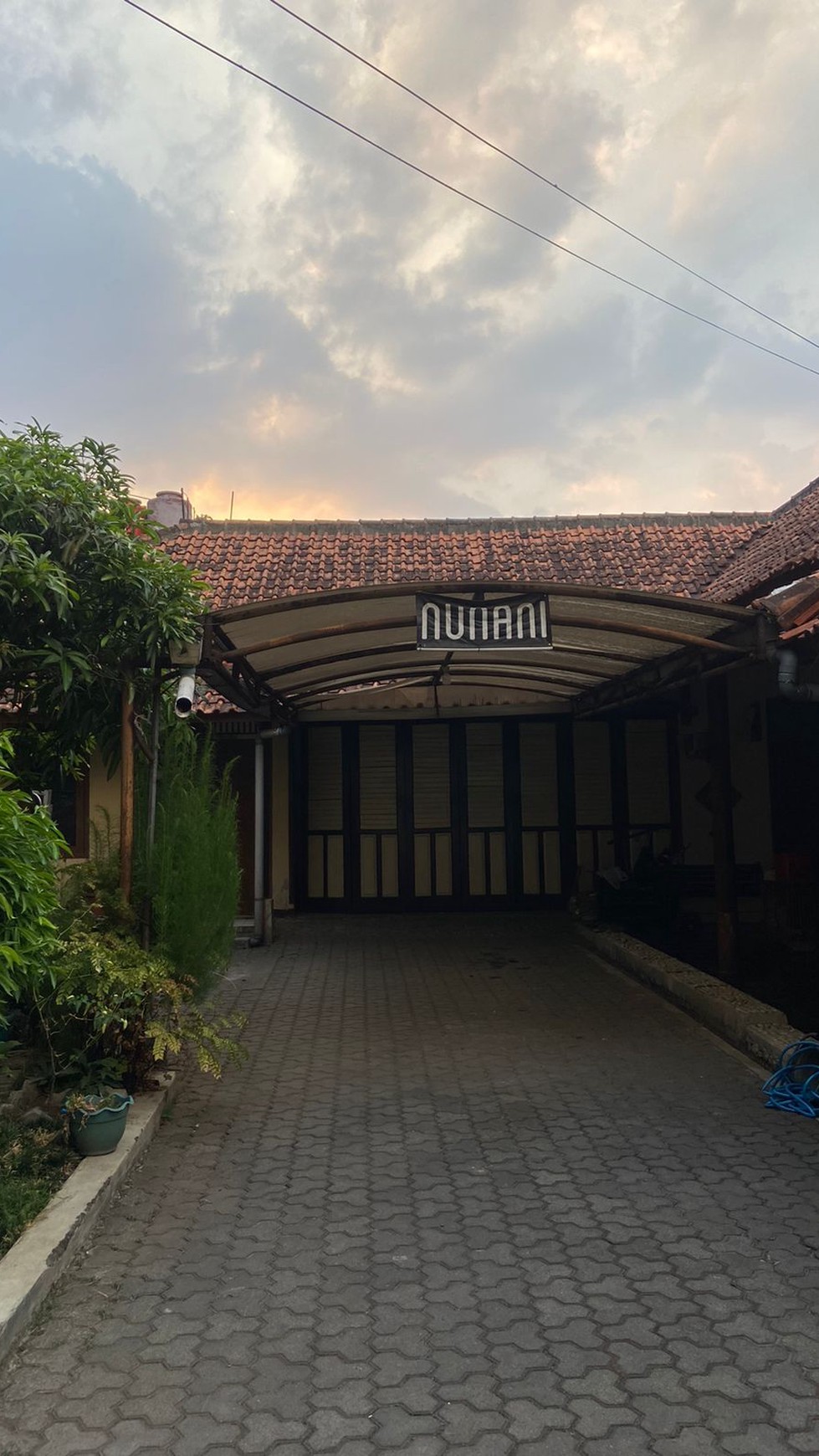 Dijual Rumah Sayap Buah Batu Besar Siap Huni