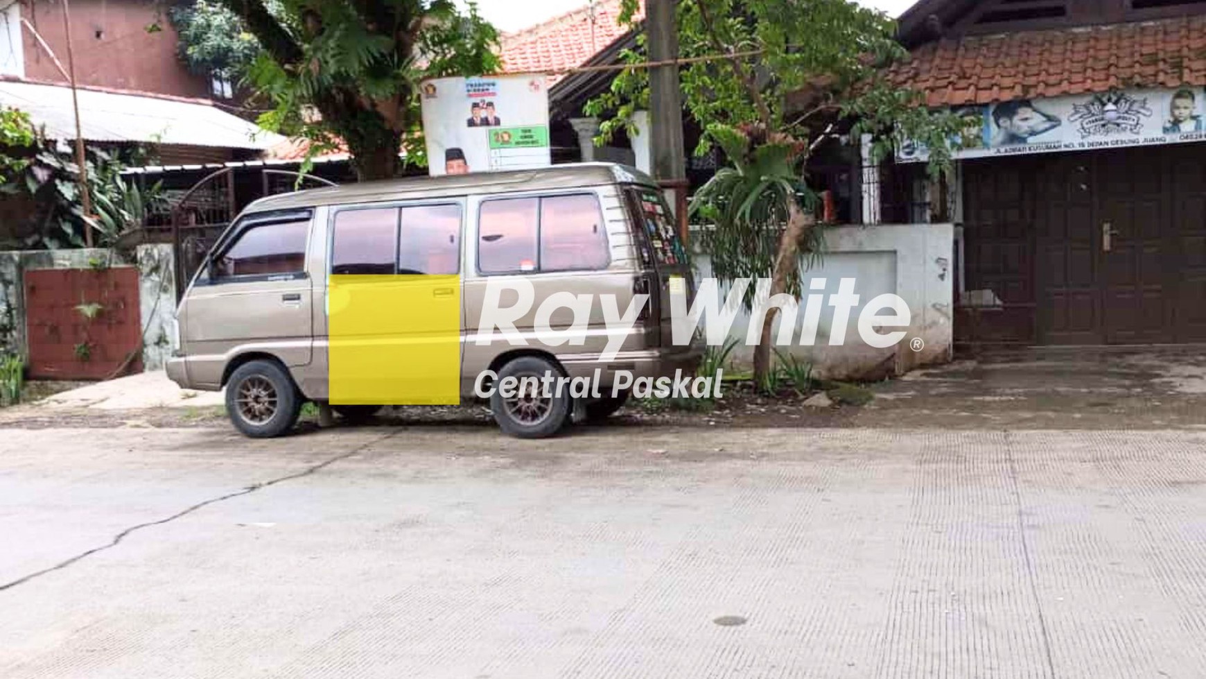 Rumah di Mainroad Baleenda Kota Bandung