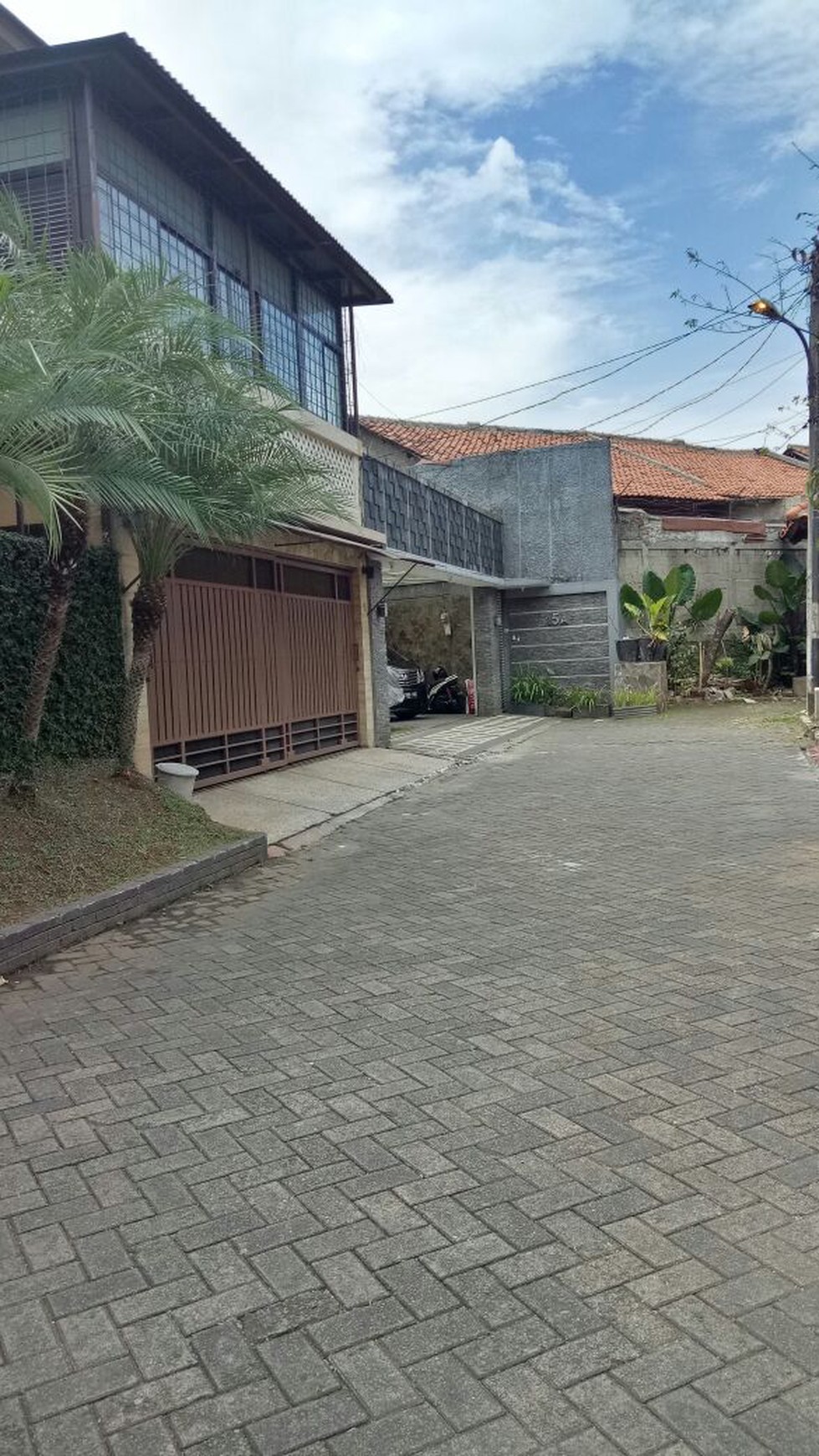 Di JUAL CEPAT...!! Rumah cantik,Siap Huni, Lokasi Strategis Sektor 5 Bintaro Jaya  