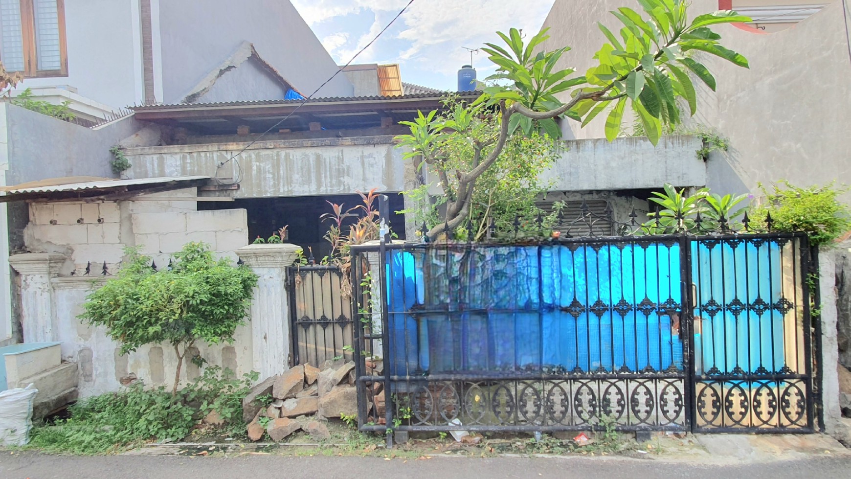 Rumah Tua Hitung Tanah, Cempaka Putih Timur, Luas 8x15m2