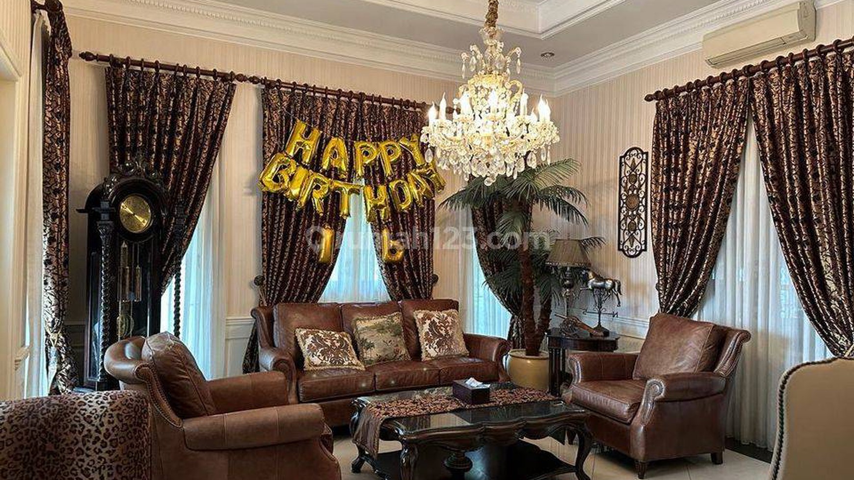 Jual cepat Rumah Lux S. Pool Furnished Cilandak Barat Jakarta Selatan