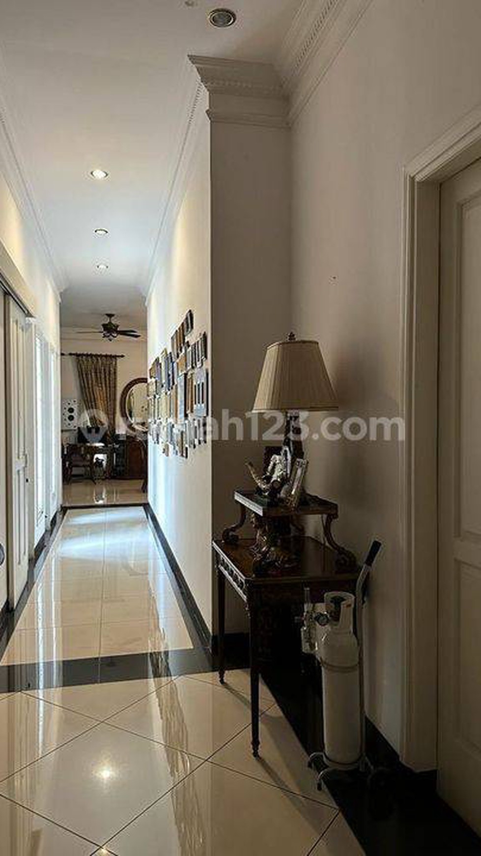 Jual cepat Rumah Lux S. Pool Furnished Cilandak Barat Jakarta Selatan