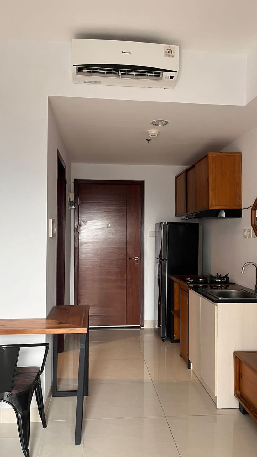 Apartemen Semi Furnished Siap Huni dengan Fasilitas Lengkap @Apartemen The Crest