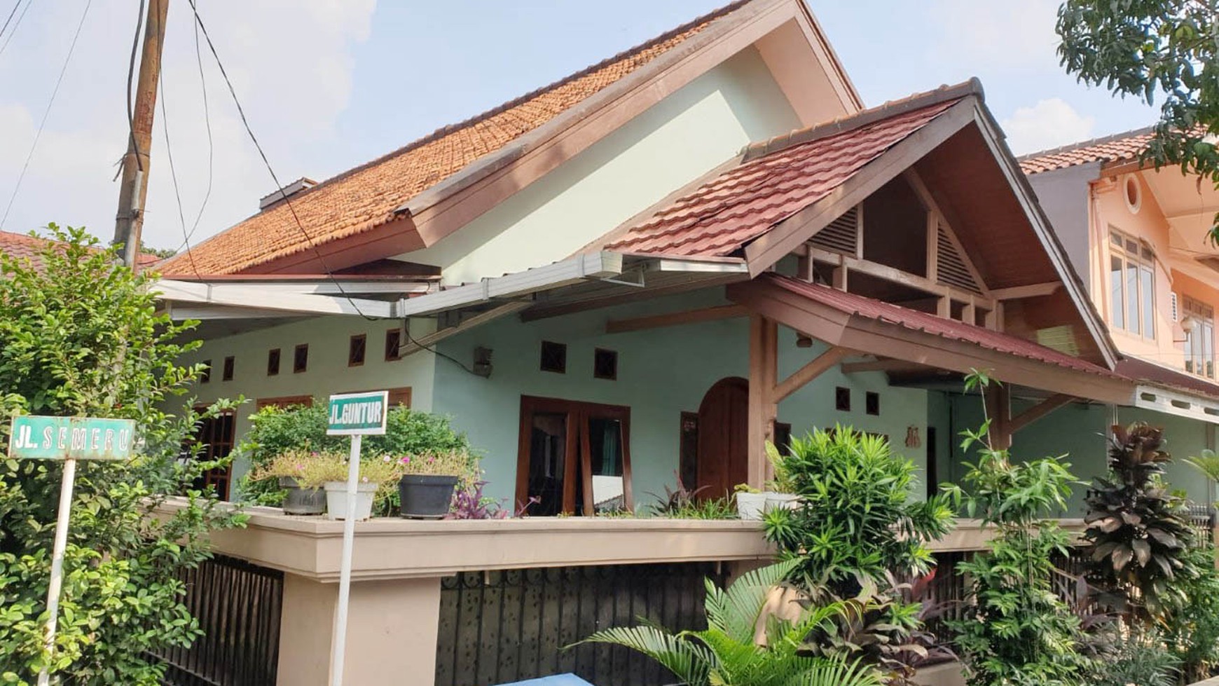 Rumah Jati Makmur, Guntur Pondok Gede Luas 200m2