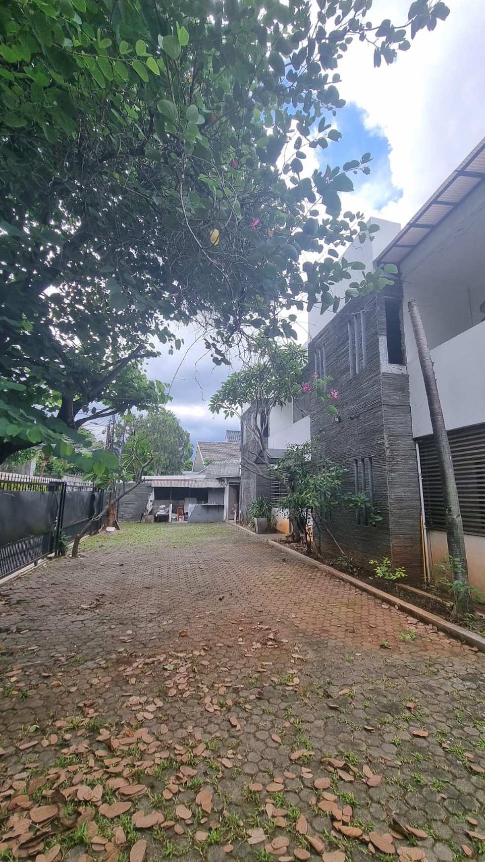 Rumah Kos-kosan Di Lokasi Strategis Jl Kemang Timur Jakarta Selatan