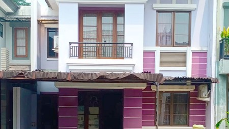 Termurah. Rumah 2 lantai Delatinos De Rio BSD