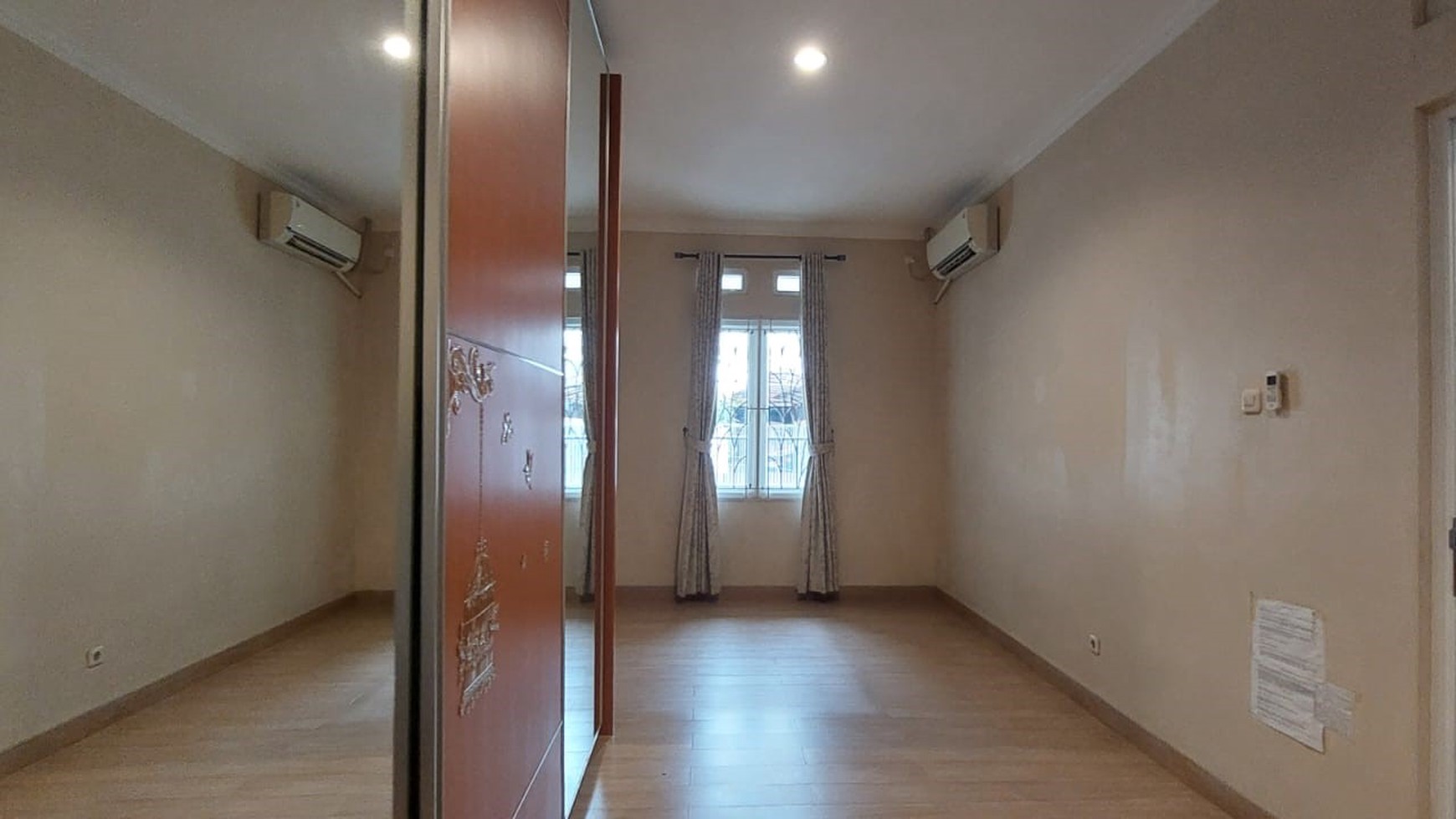 Rumah cantik siap huni di Mandar Bintaro 