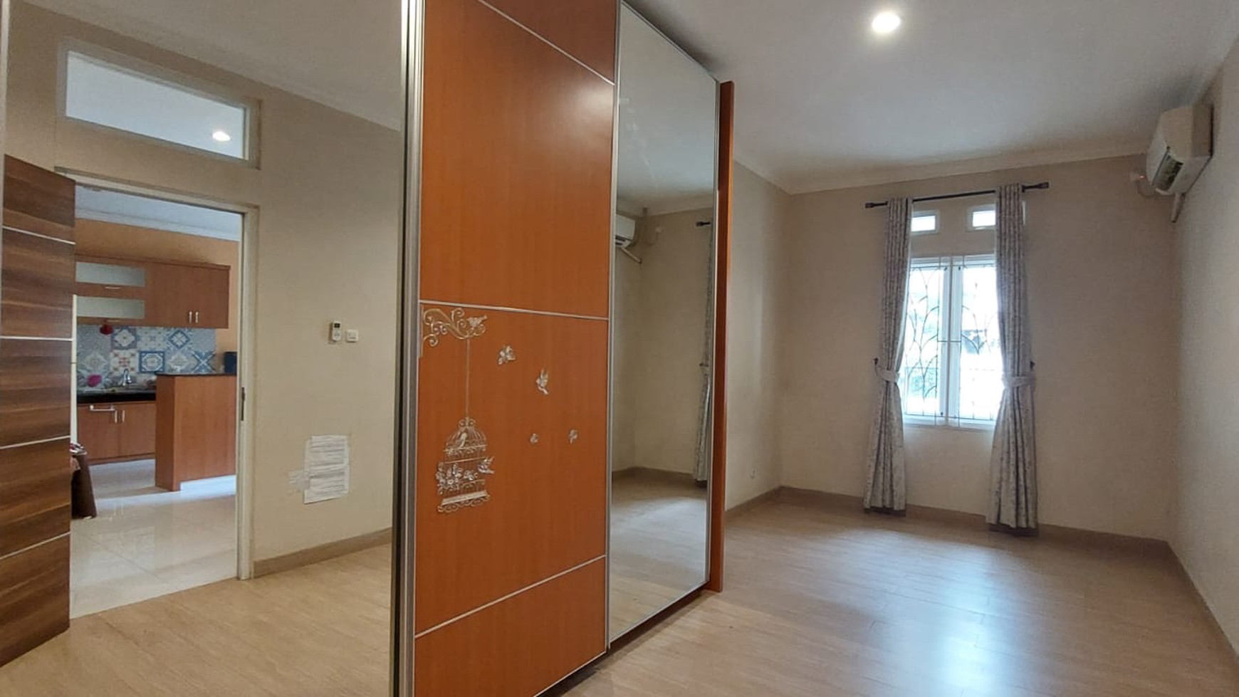 Rumah cantik siap huni di Mandar Bintaro 