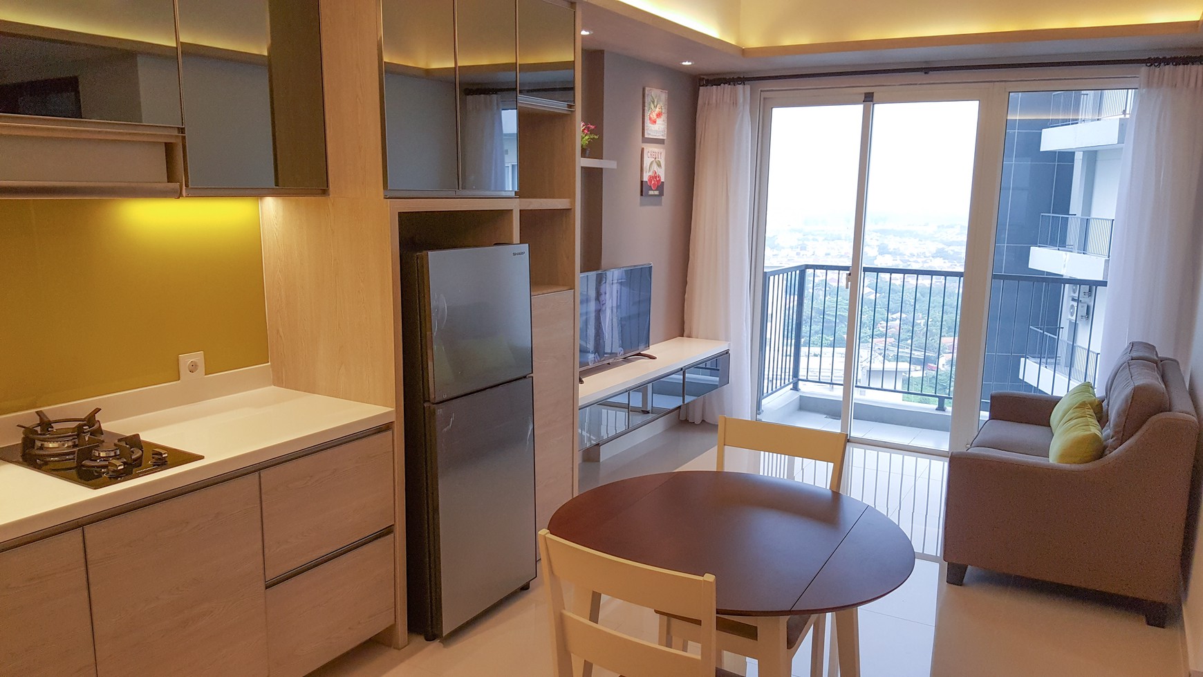 LIMITED EDITION UNIT!  Disewakan Apartemen Casa de Parco, 2 Bed Room, Menghadap Sky Garden