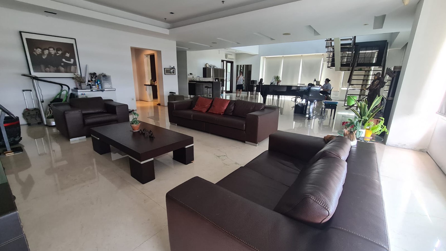 Apartment Penthouse Pantai Mutiara Tower Damar