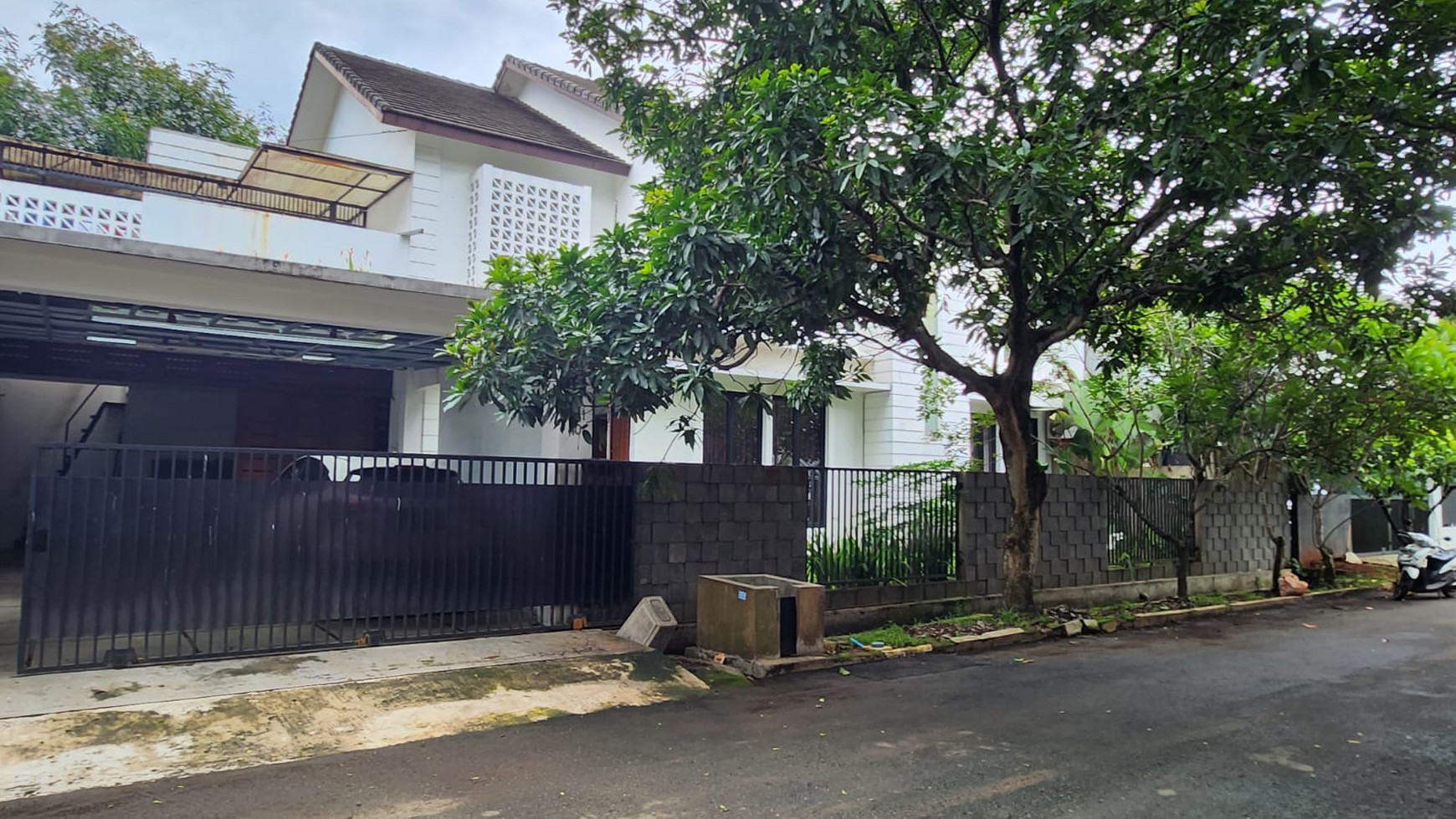 Rumah Bagus di Bintaro Jaya sektor 9