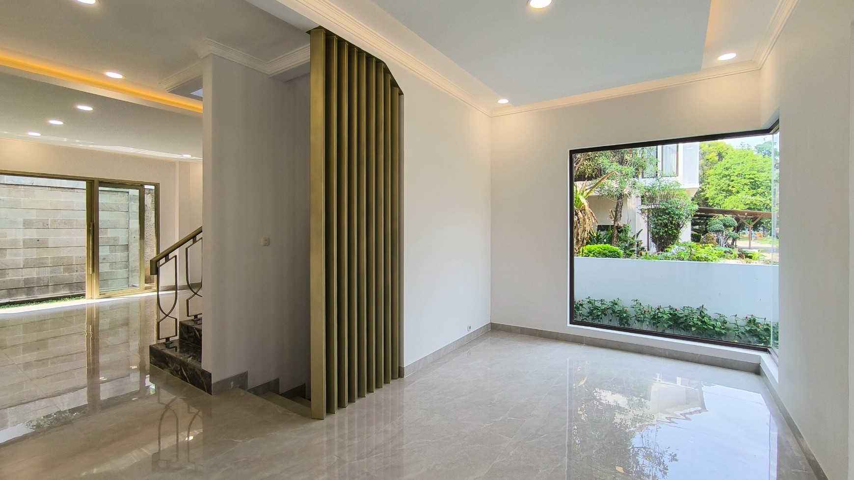 Rumah Bagus,dalama cluster di Bintaro Jaya 