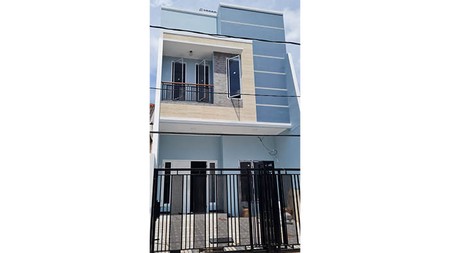 Rumah Brand New, Janur Asri, Kelapa Gading Luas 6x17m2
