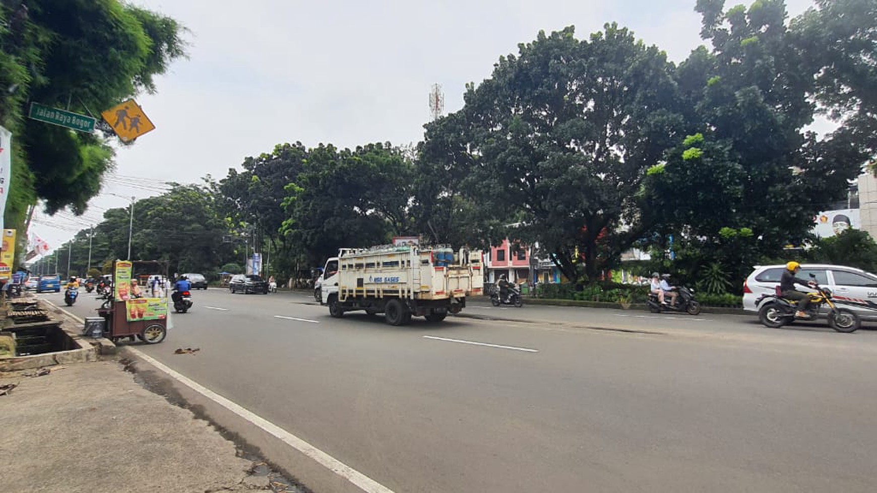 Lahan  Luas 1 Hektar di Jl. Raya Bogor KM 46 Nanggewer Cibinong Bogor 