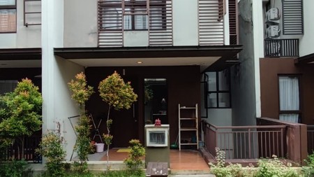 Termurah. Rumah modern Greenwich Park Whelford BSD