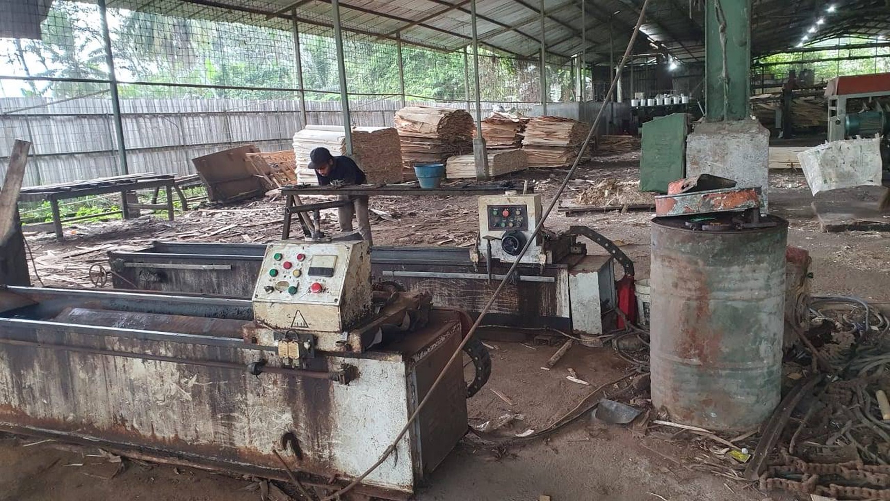 Dijual.1,3 Ha Pabrik Lempeni - Tempeh - Kab.Lumajang - Jawa Timur plus MESIN lengkap