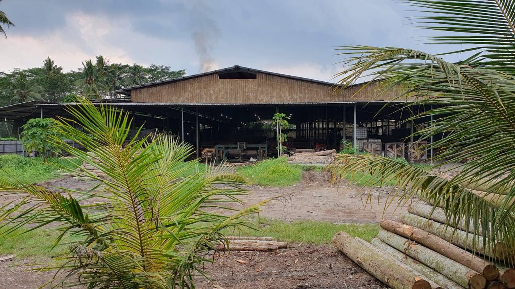 Dijual.1,3 Ha Pabrik Lempeni - Tempeh - Kab.Lumajang - Jawa Timur plus MESIN lengkap