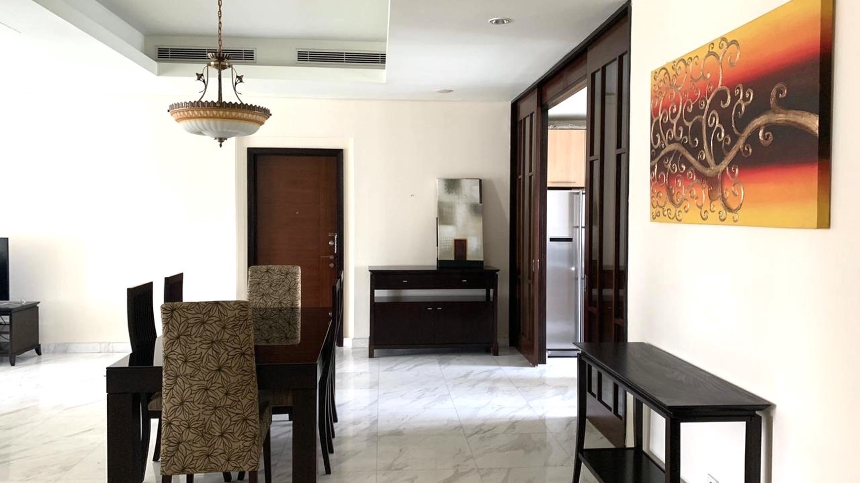 Dijual unit apartment the peak at Sudirman  Jakarta Selatan 