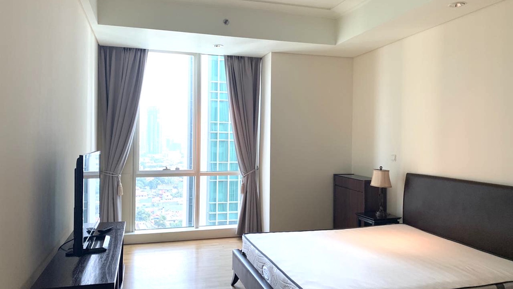 Dijual unit apartment the peak at Sudirman  Jakarta Selatan 