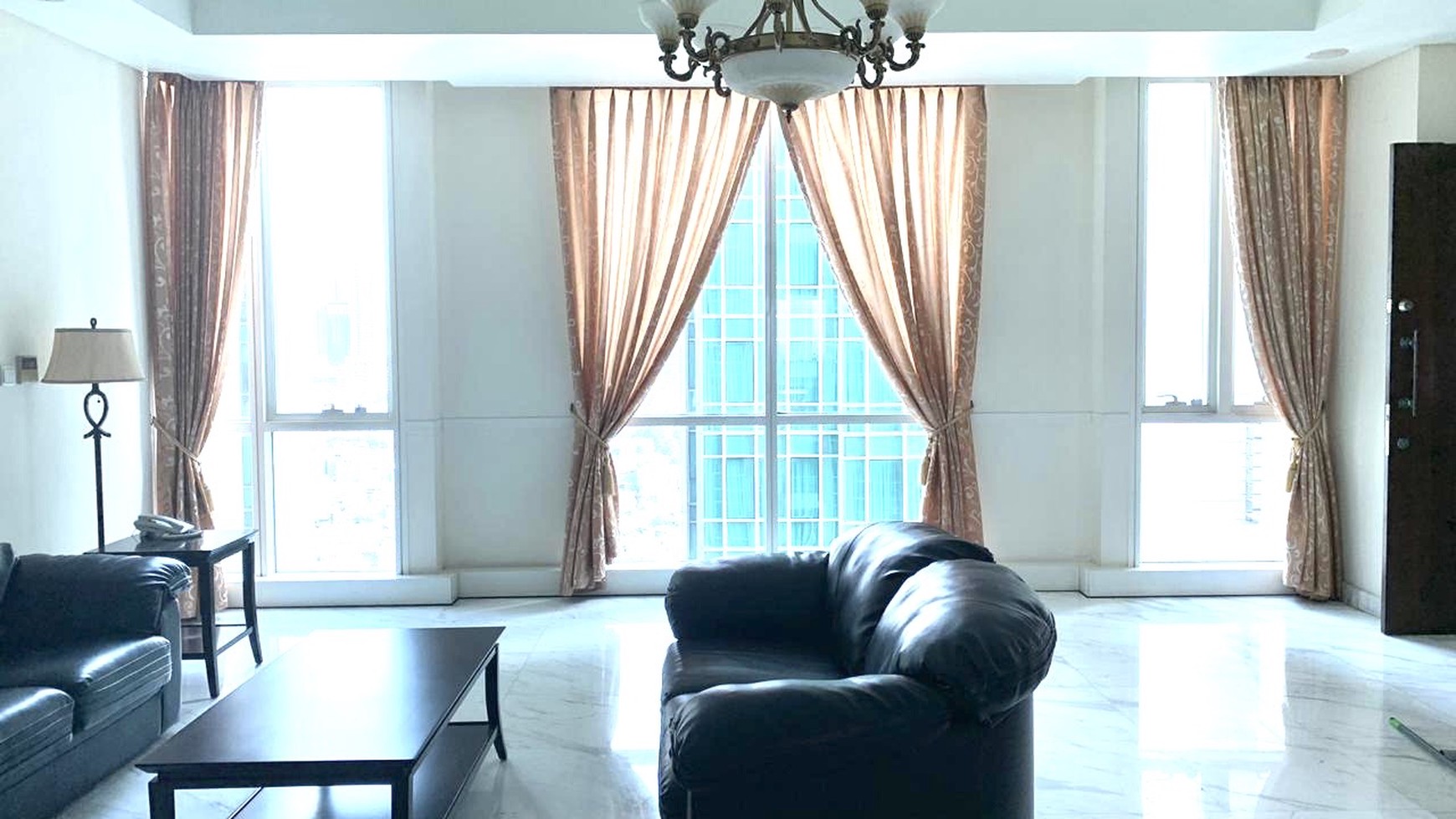 Dijual unit apartment the peak at Sudirman  Jakarta Selatan 