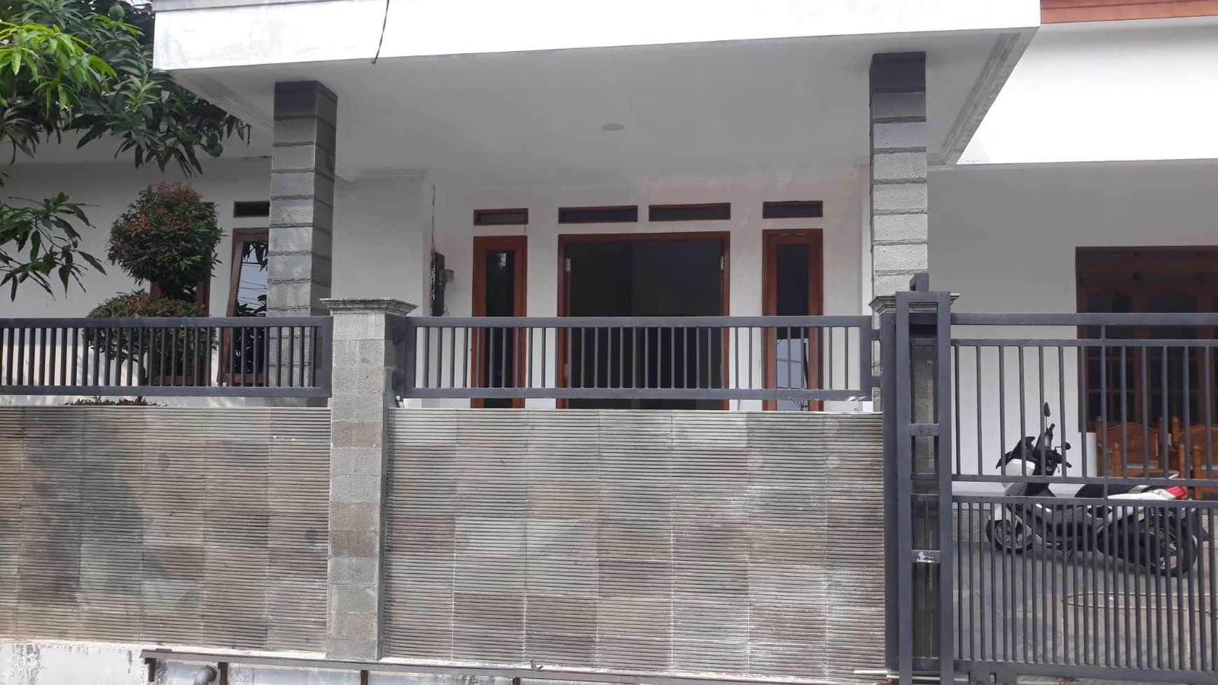 Rumah Siap Huni Di Ulujami Jakarta Selatan #SJLS