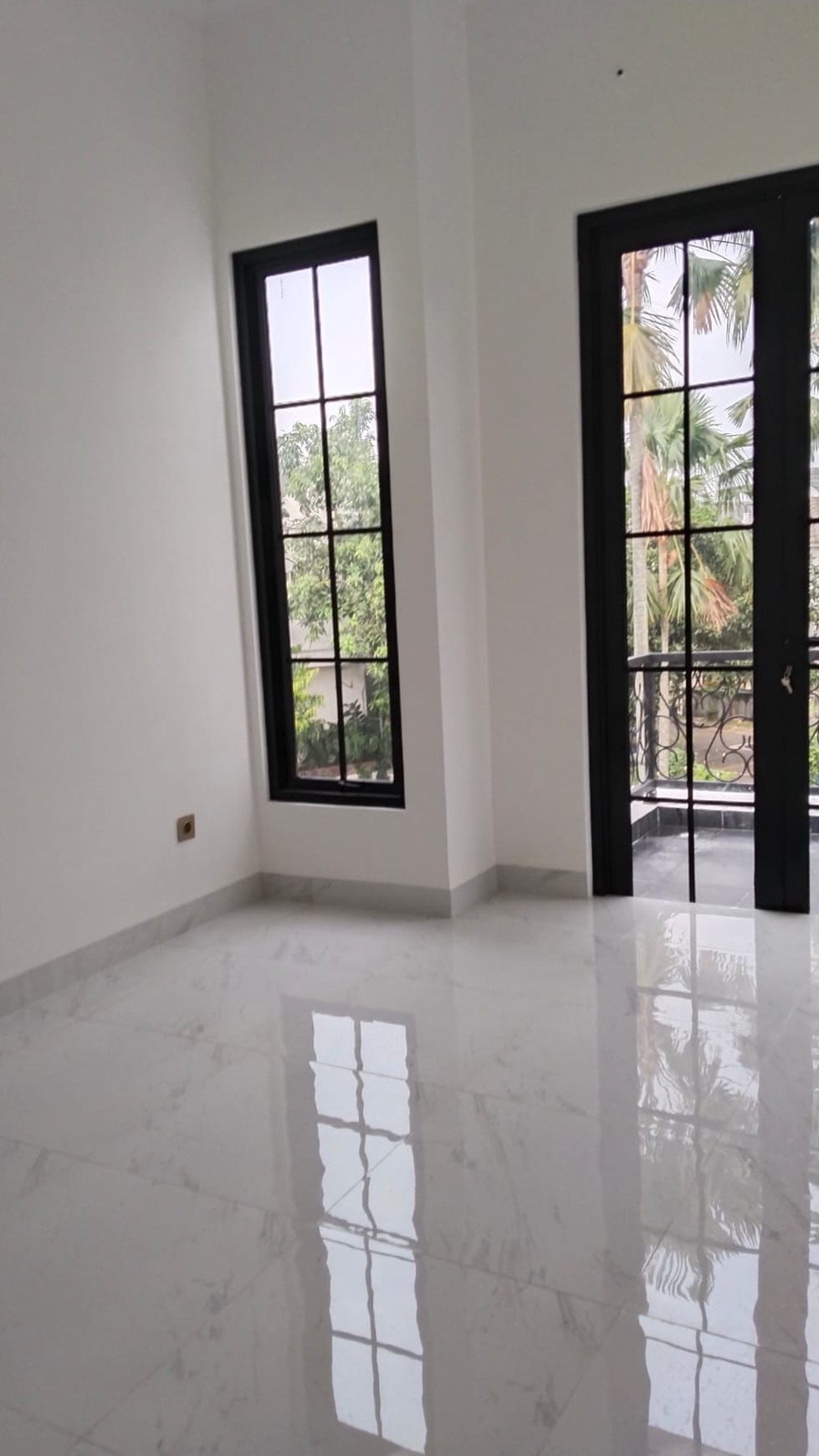 Rumah di Althia Park Bintaro, Brand New, 1M an di Sektor 9