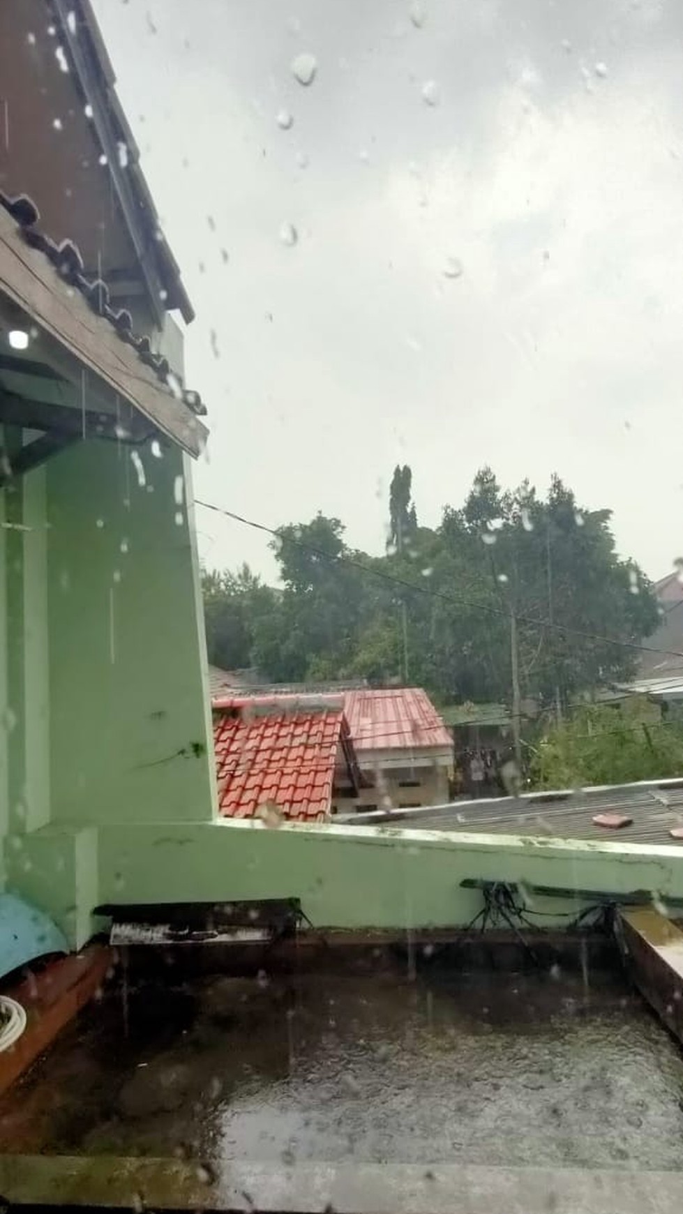 Rumah siap huni di ciputat