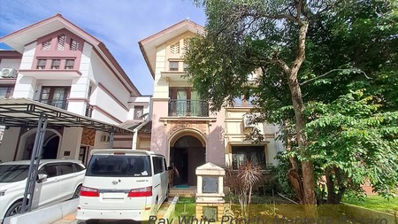 Rumah 2 Lantai di dalam Cluster dengan Lokasi Strategis di Modernland, Kota Tangerang