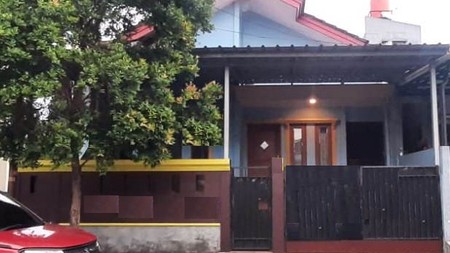 Rumah Asri Dikomplek Puri Pesanggrahan Mas Nempel Gatte Toll Jorr