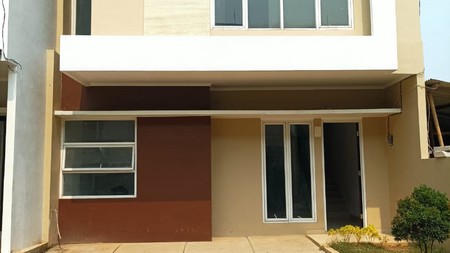Rumah Minimalis, Brand New dalam Cluster di Bintaro