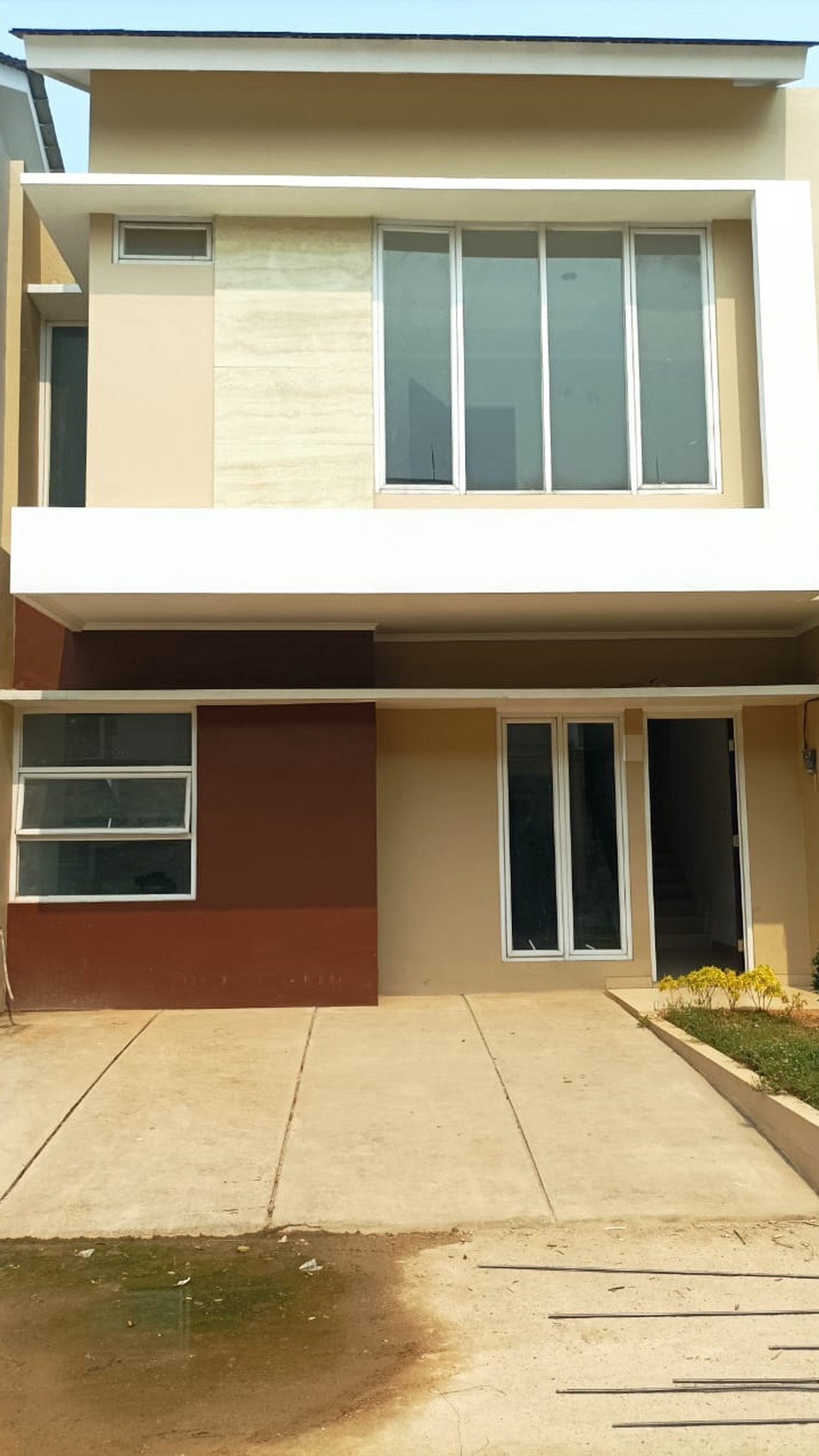 Rumah Brand New, Bagus, Lokasi strategis di Bintaro