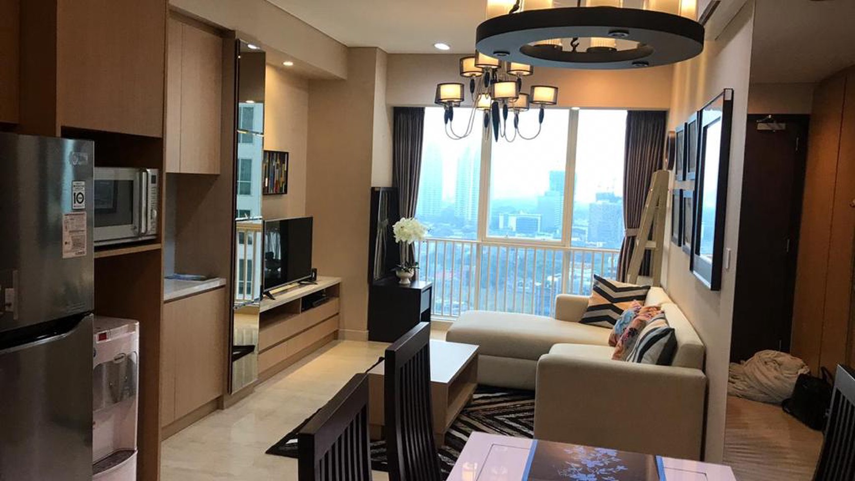 Setiabudi Sky Garden Kuningan, 2 bedroom,  90 m2, kondisi tersewa, cocok untuk invest, jual rugi !