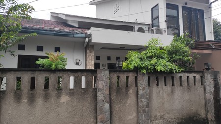 Dijual Rumah luas di Dekat Universitas Pancasila Lenteng Agung  Jakarta Selatan