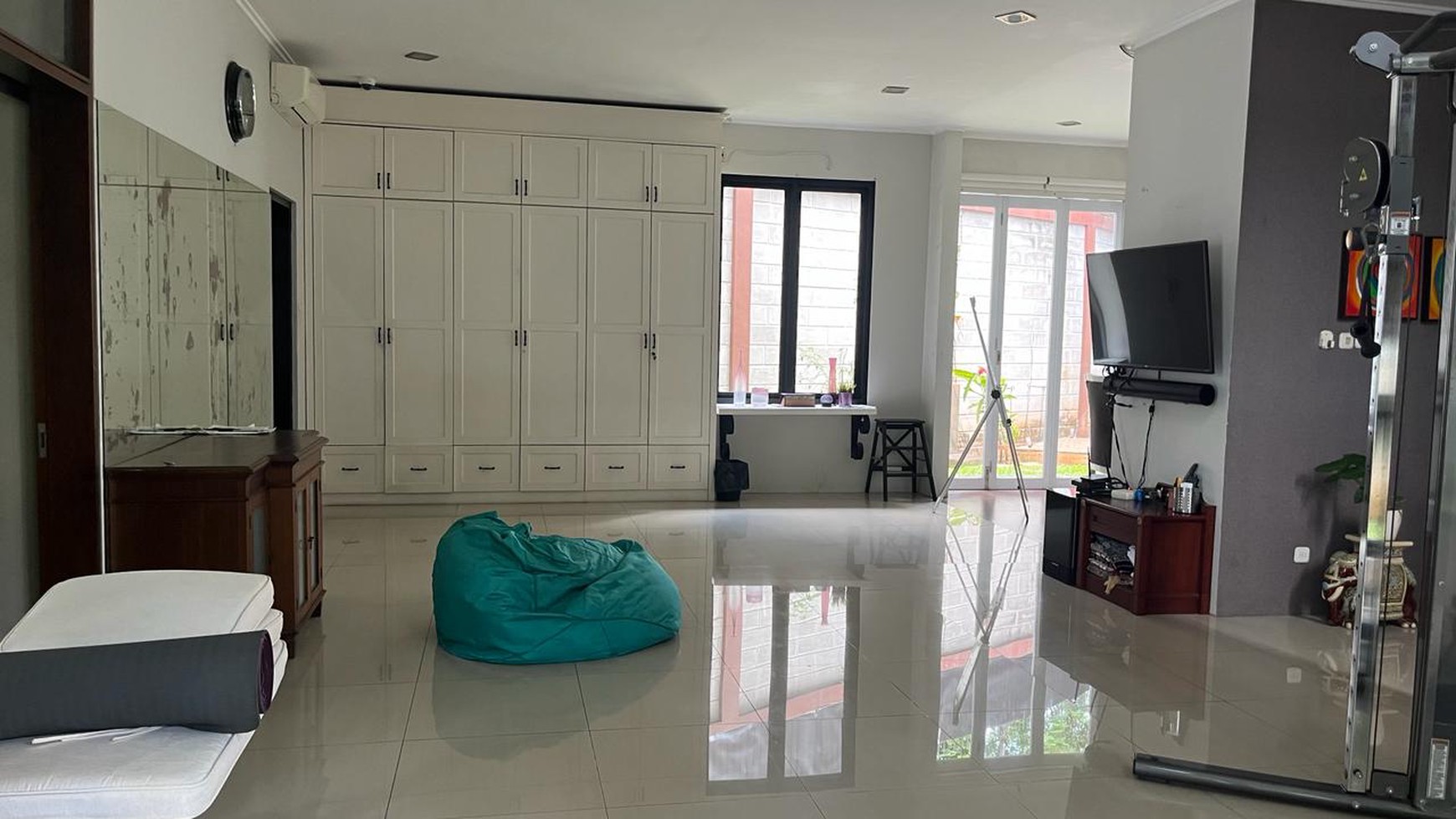 Rumah Minimalis Cantik Harga Bagus di Sektor 9 Bintaro 