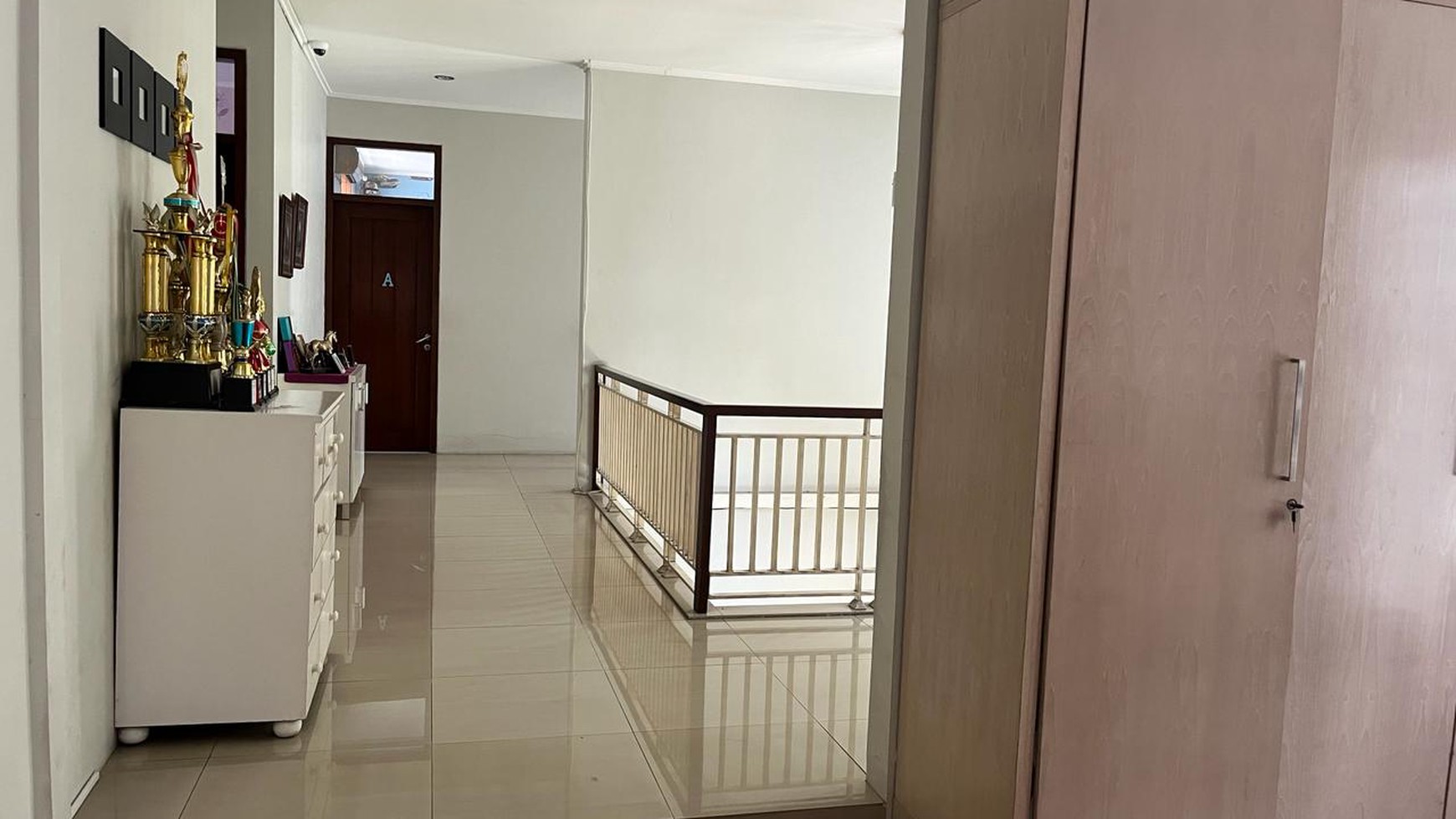 Rumah Minimalis Cantik Harga Bagus di Sektor 9 Bintaro 