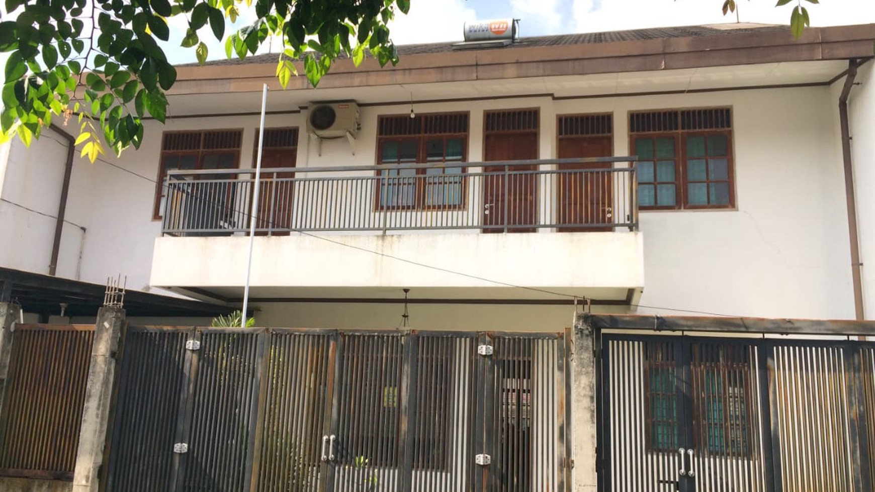 Rumah Siap Huni di Veteran Jakarta Selatan